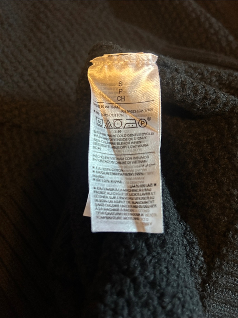 Old Navy Black Crewneck Textured Sweater - Picture 6 of 6